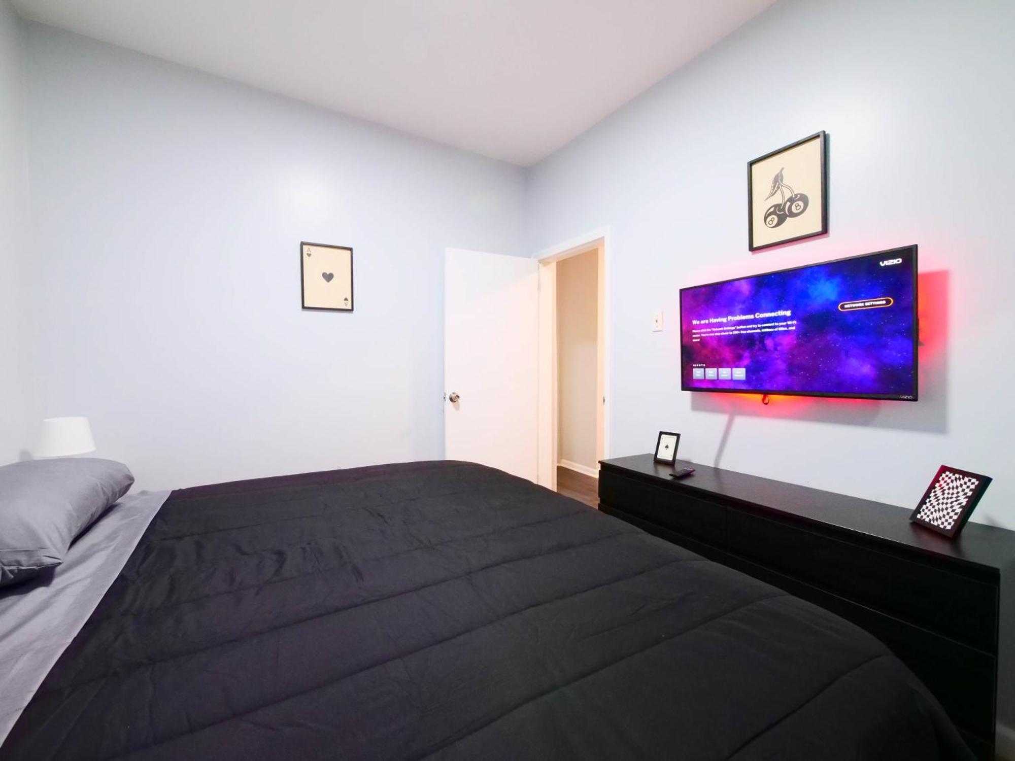 Vibrant Retreat - Two Bedroom Near Nyc Jersey City